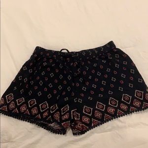 Cloth patterned shorts from Hollister